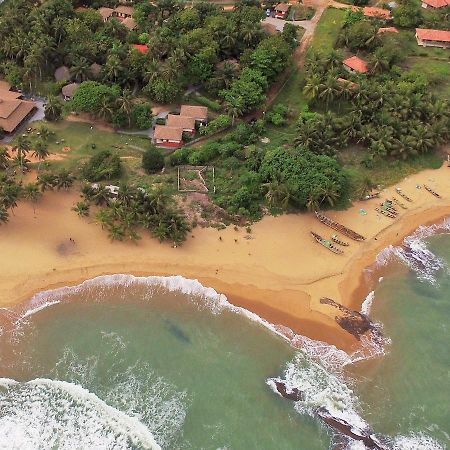 Ko-Sa Beach Resort Ltd Ampeni Exterior photo